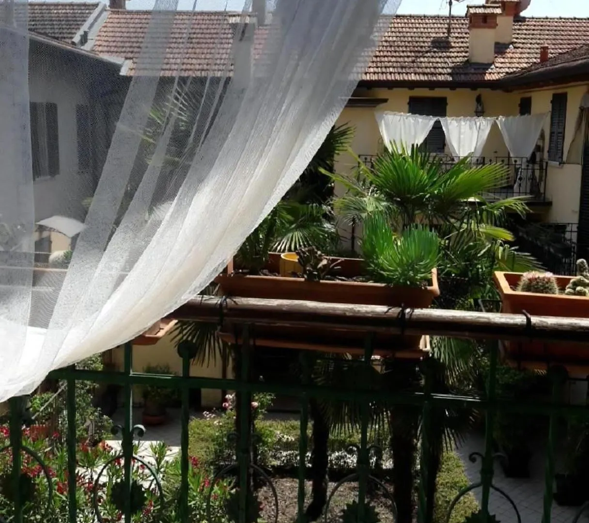 Casaldo Apartment Gardone Riviera